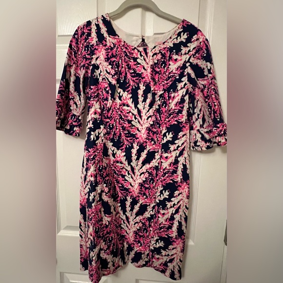 Lilly Pulitzer dress. - Picture 1 of 3